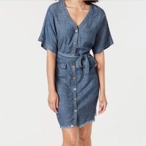 $395 Trina Turk Lanai chambray dress size small